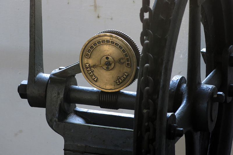 Illustration for article titled Photo Essay: Inside a 120 Year-Old Steam Powered Water Pumping Station